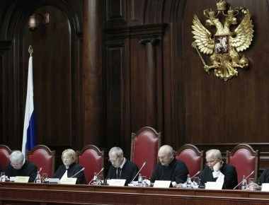 Ρωσία: Δικαστήριο καταδίκασε Ουκρανό δημοσιογράφο σε 12 χρόνια κάθειρξη για κατασκοπεία - Σε στρατόπεδο εργασίας